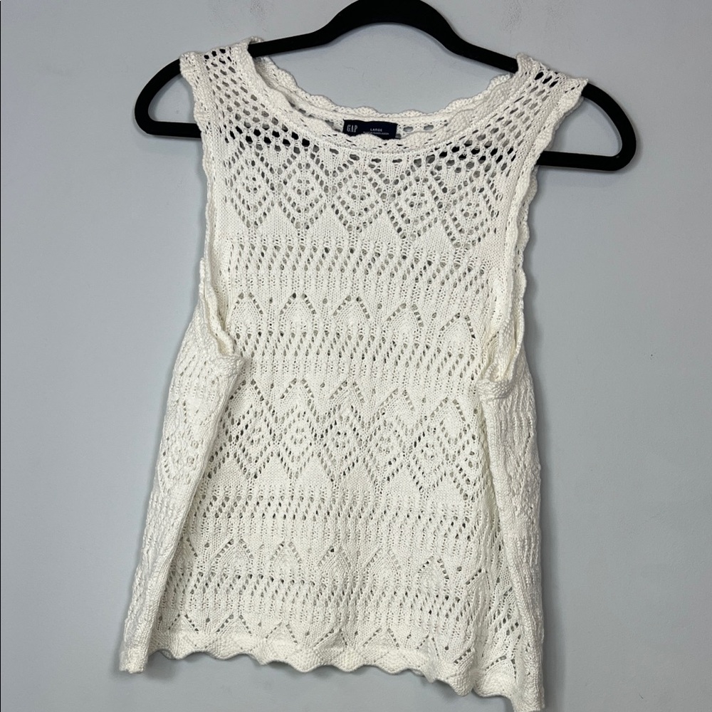 GAP Women's Elegant White Crochet Tank Top Sweater Shirt Size Large